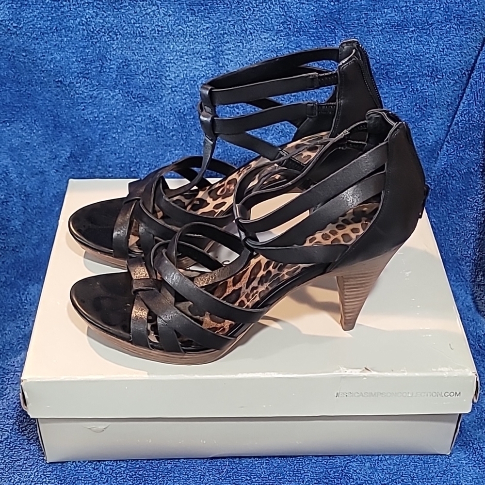 Jessica Simpson Camie 4inch heels with Box included.